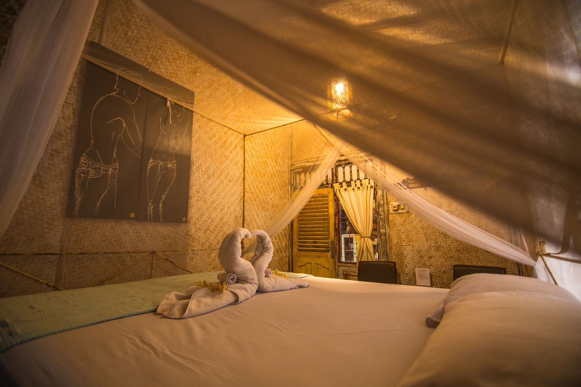 Santhiku Hotel & Spa Lovina Beach Extérieur photo